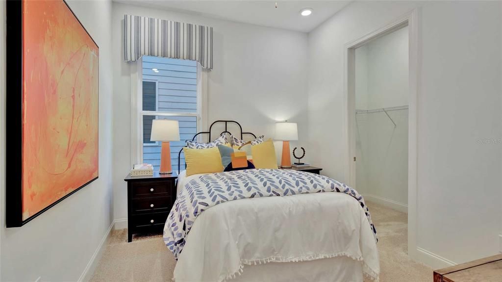 待售: $417,990 (2 贝兹, 2 浴室, 1668 平方英尺)