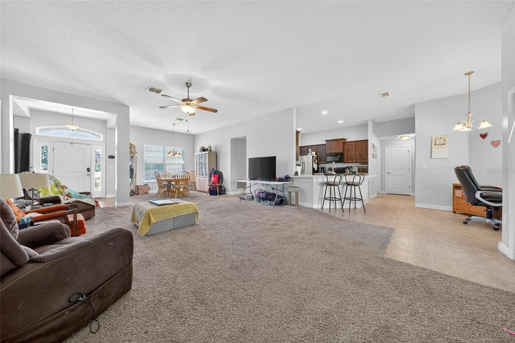 For Sale: $360,000 (4 beds, 3 baths, 2331 Square Feet)