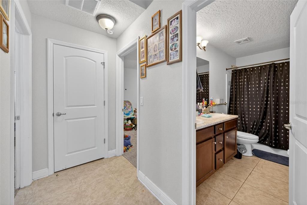 For Sale: $360,000 (4 beds, 3 baths, 2331 Square Feet)