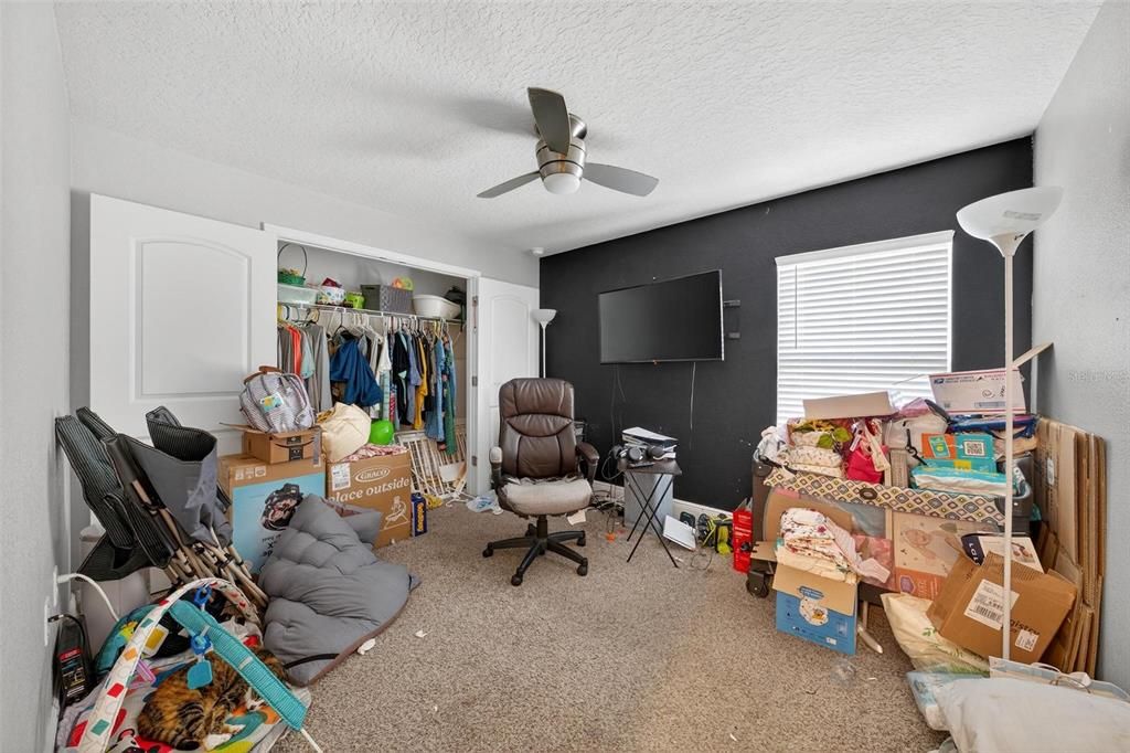 For Sale: $360,000 (4 beds, 3 baths, 2331 Square Feet)