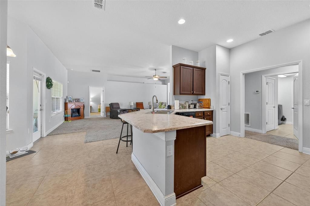 For Sale: $360,000 (4 beds, 3 baths, 2331 Square Feet)