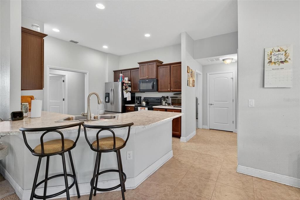 For Sale: $360,000 (4 beds, 3 baths, 2331 Square Feet)