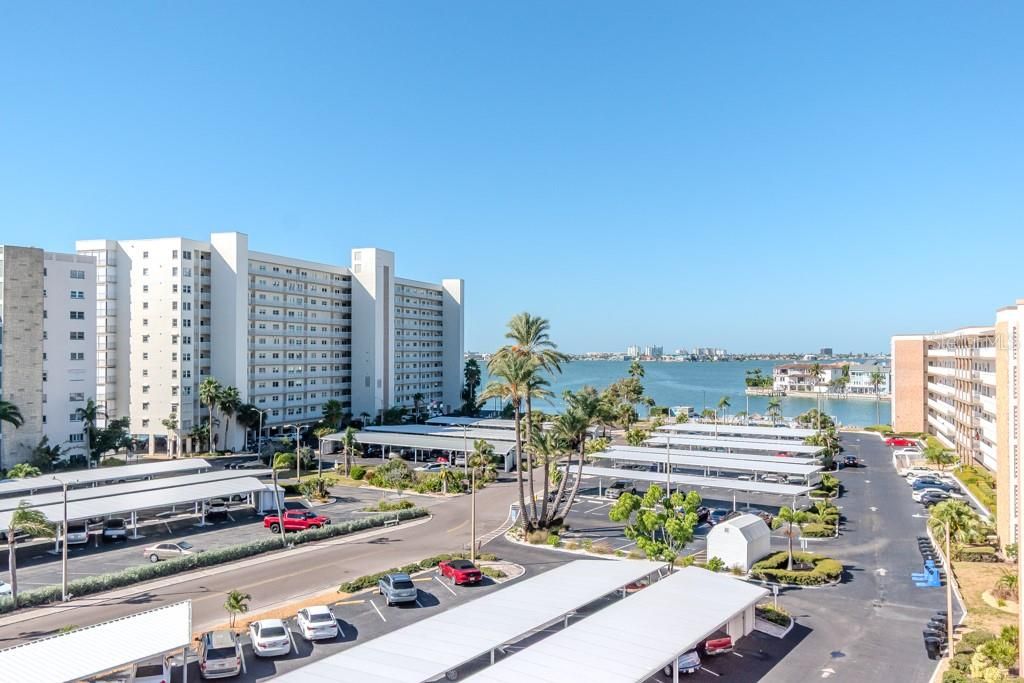 待售: $189,900 (1 贝兹, 1 浴室, 1060 平方英尺)