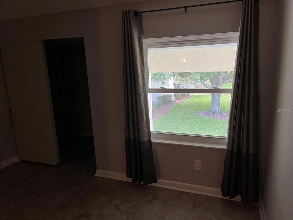 В аренду: $2,000 (2 спален, 1 ванн, 1044 Квадратных фут)