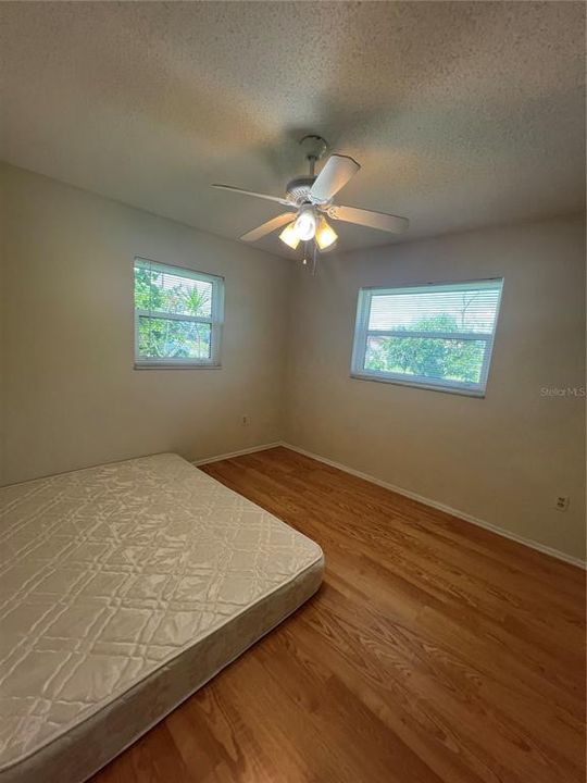 出租: $1,600 (3 贝兹, 2 浴室, 1235 平方英尺)