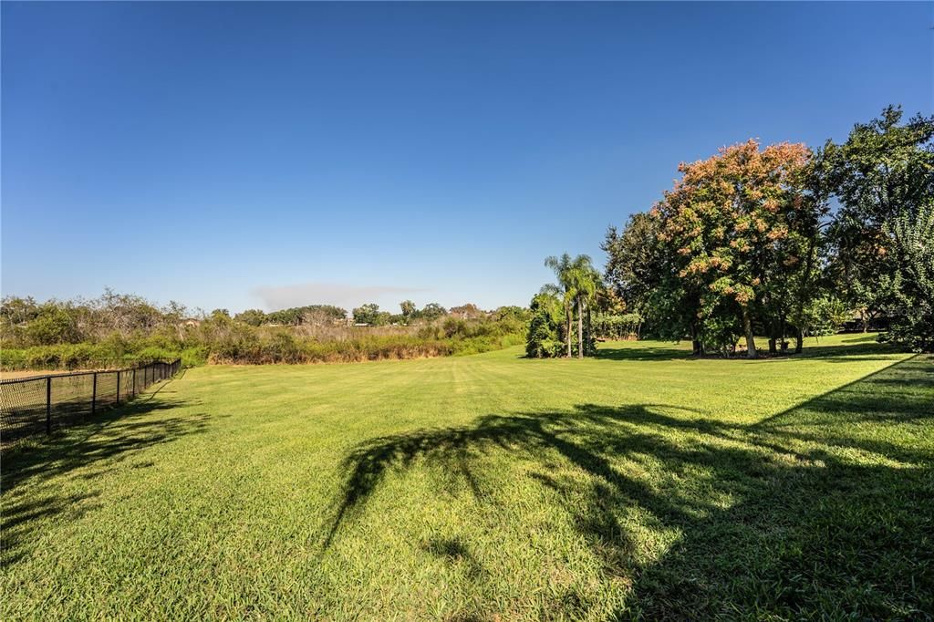 En Venta: $1,299,000 (3 camas, 3 baños, 3530 Pies cuadrados)