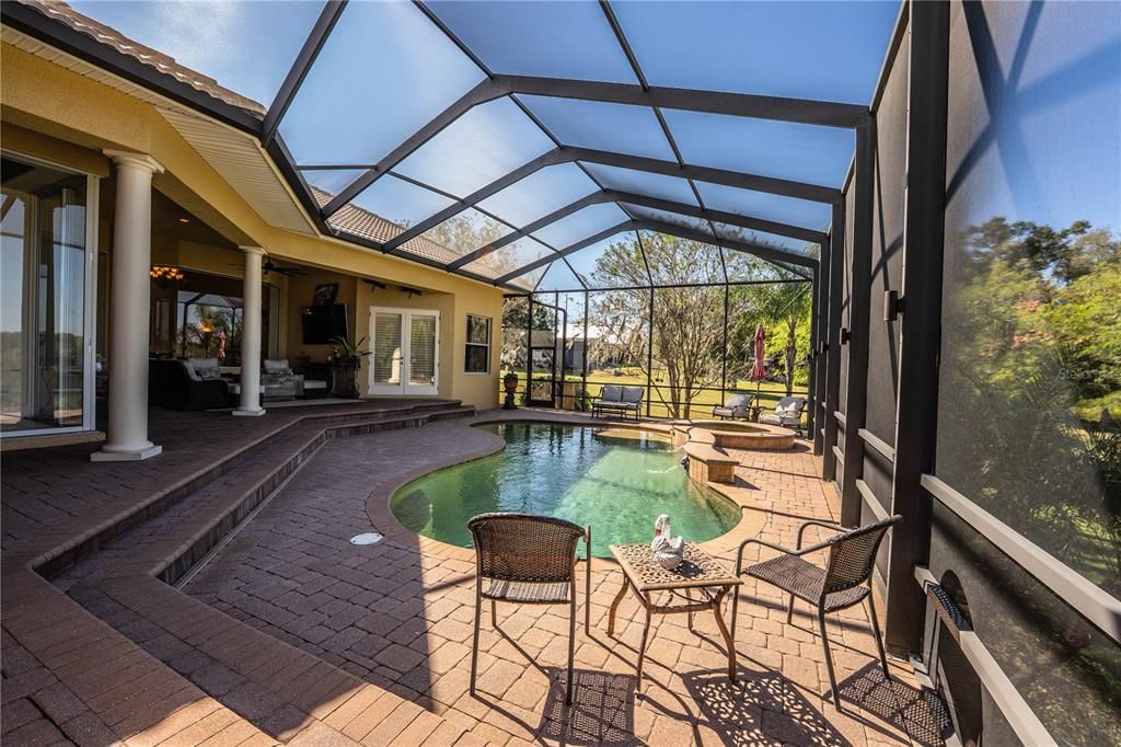 En Venta: $1,299,000 (3 camas, 3 baños, 3530 Pies cuadrados)