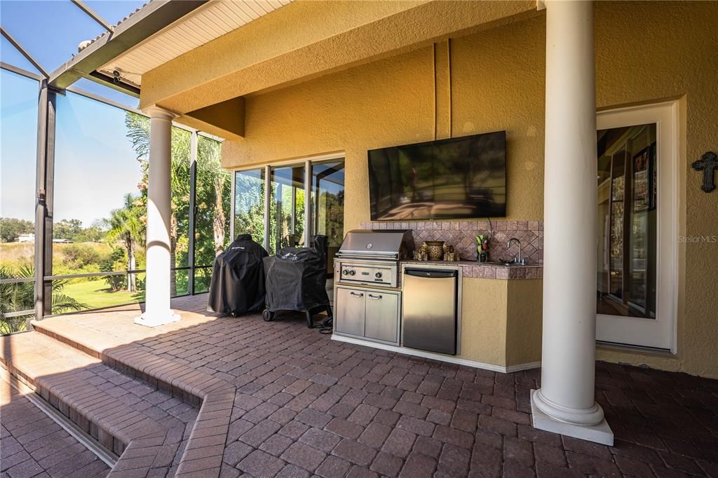 En Venta: $1,299,000 (3 camas, 3 baños, 3530 Pies cuadrados)