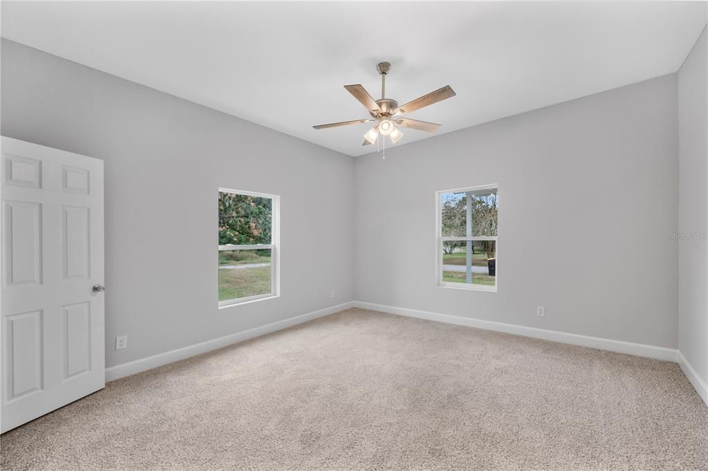 待售: $289,950 (3 贝兹, 2 浴室, 1414 平方英尺)