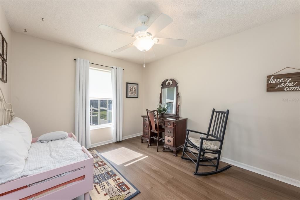 待售: $525,000 (3 贝兹, 2 浴室, 2068 平方英尺)