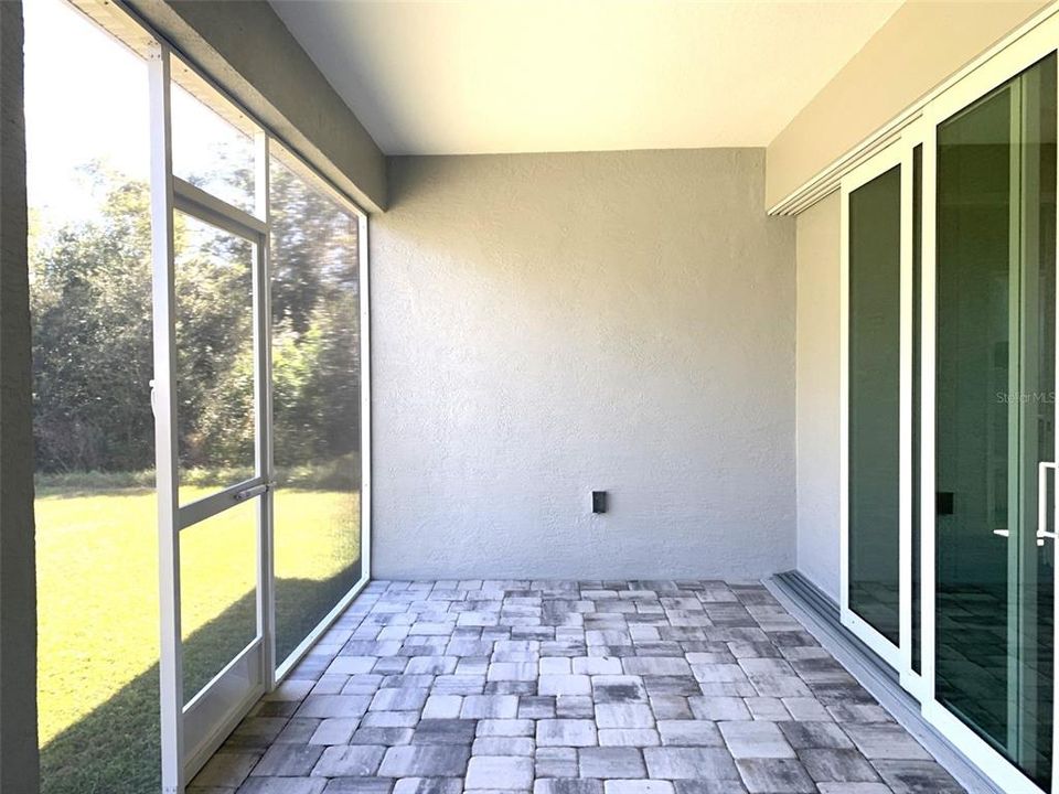 For Rent: $1,899 (3 beds, 2 baths, 1613 Square Feet)