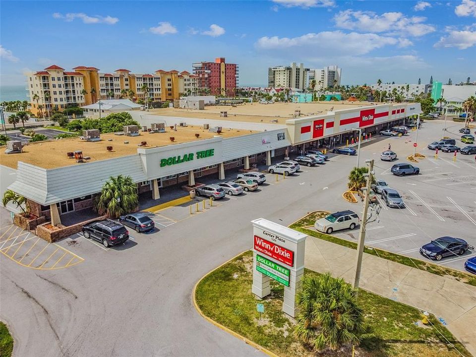 For Sale: $549,000 (2 beds, 2 baths, 1040 Square Feet)