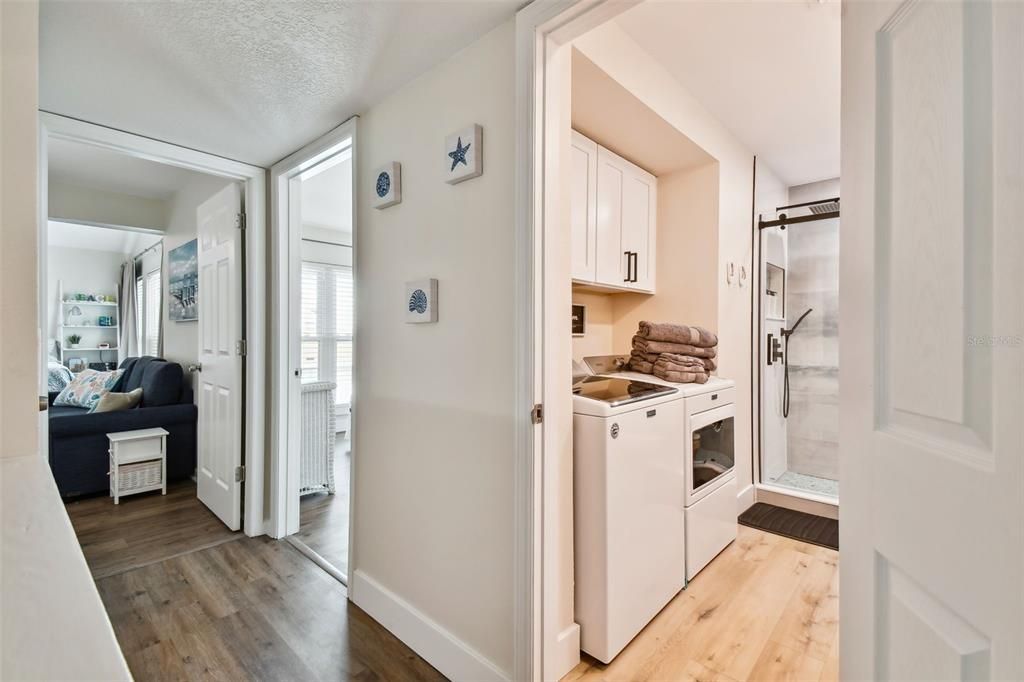 For Sale: $549,000 (2 beds, 2 baths, 1040 Square Feet)