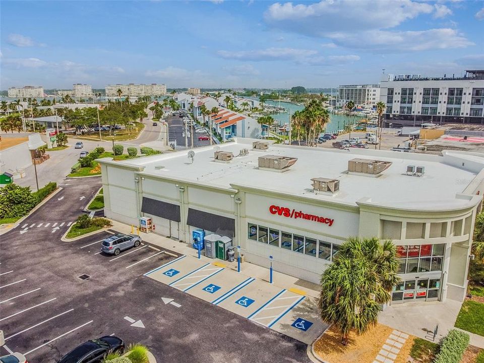 For Sale: $549,000 (2 beds, 2 baths, 1040 Square Feet)