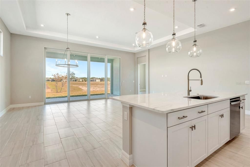 For Sale: $529,990 (3 beds, 2 baths, 1968 Square Feet)