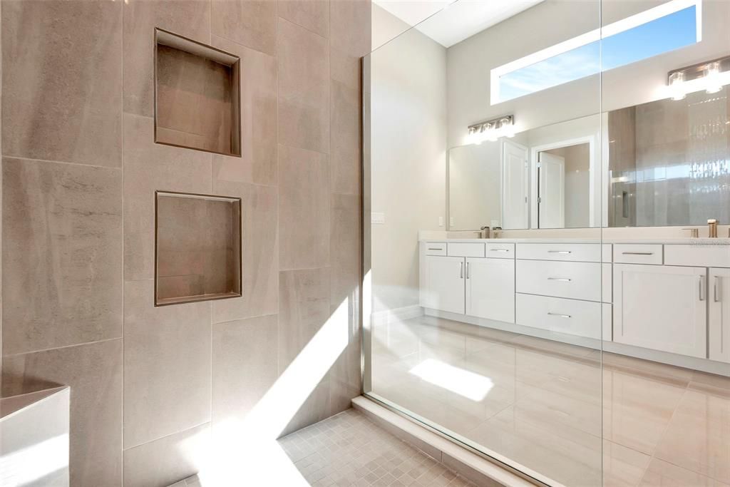 For Sale: $529,990 (3 beds, 2 baths, 1968 Square Feet)