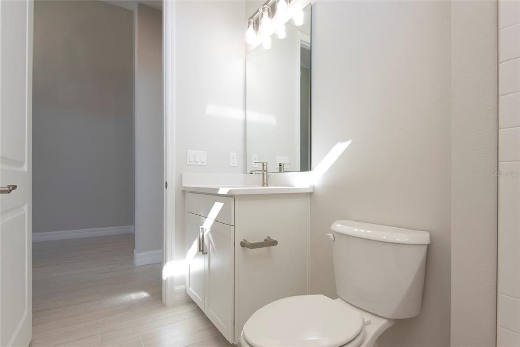 For Sale: $529,990 (3 beds, 2 baths, 1968 Square Feet)