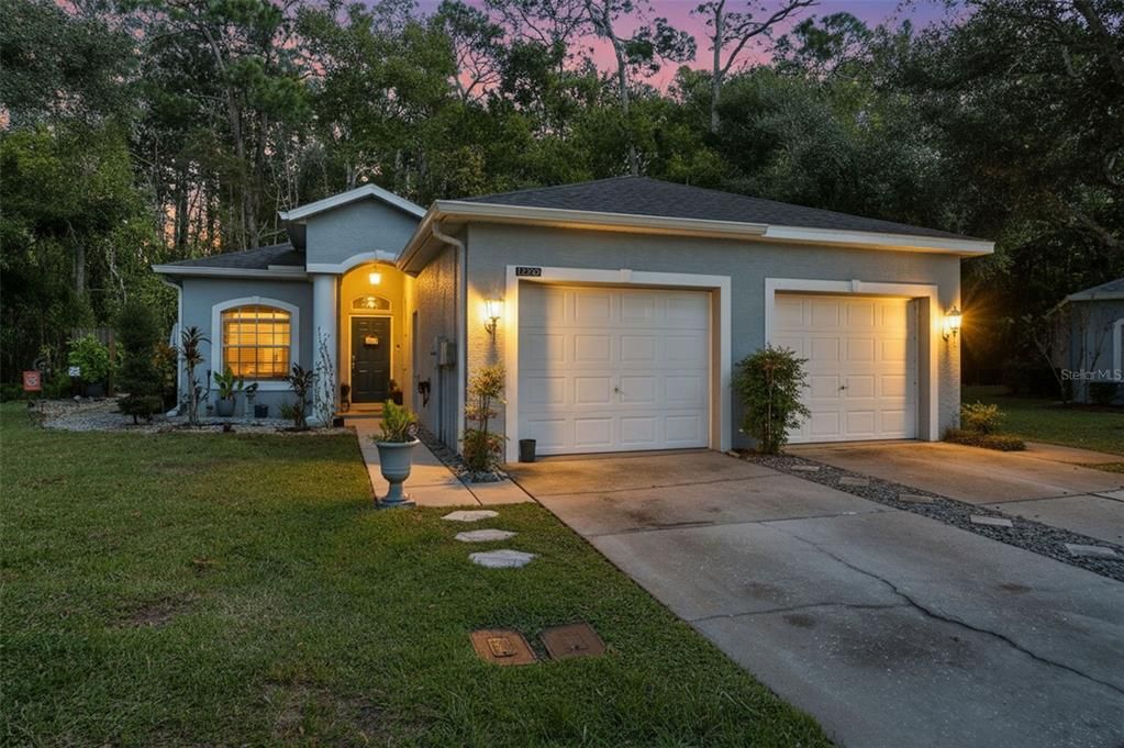 En Renta: $2,000 (2 camas, 2 baños, 1122 Pies cuadrados)