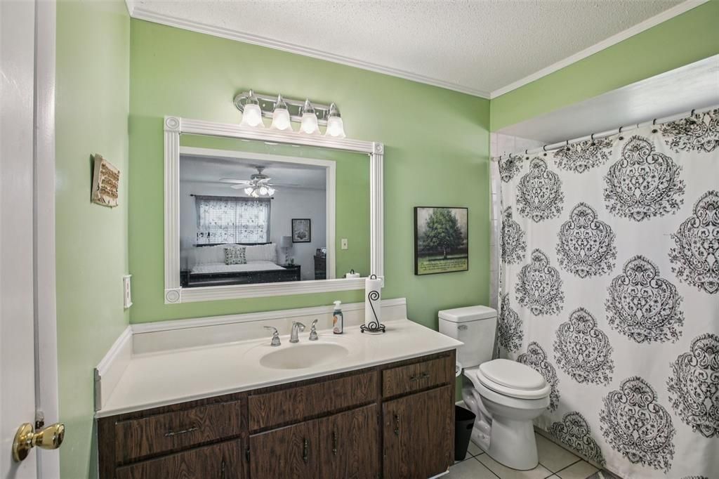 En Venta: $299,900 (3 camas, 2 baños, 1745 Pies cuadrados)