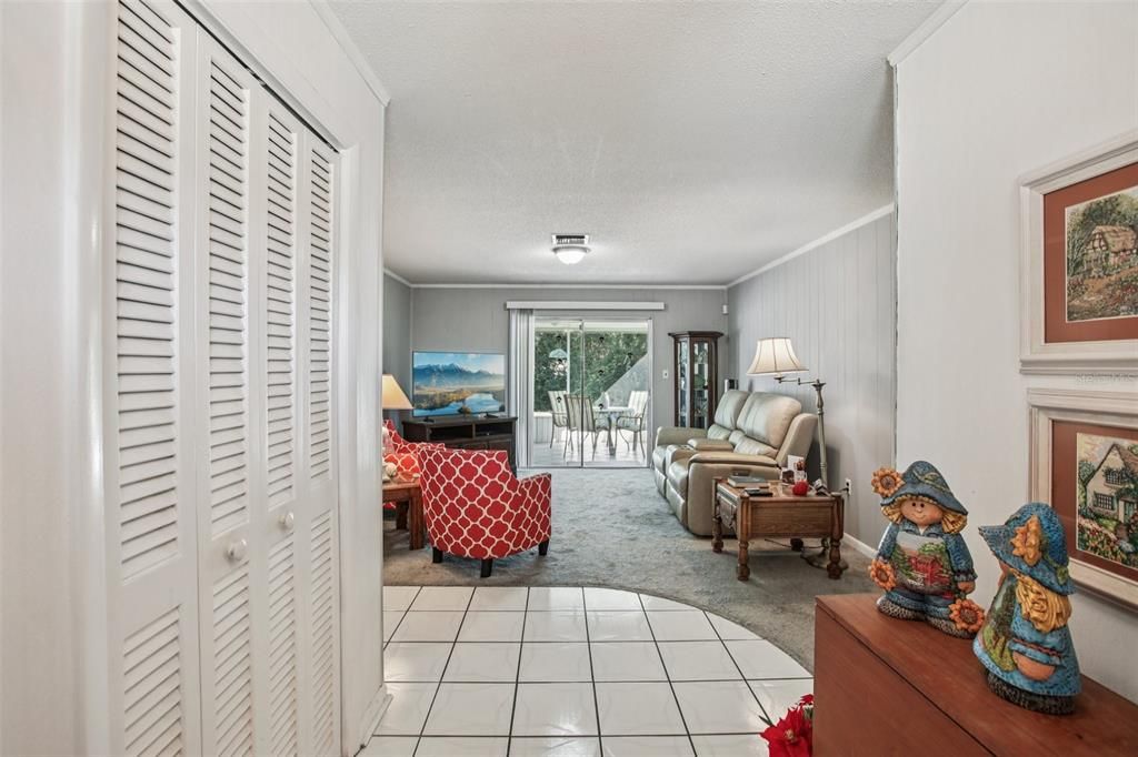 En Venta: $299,900 (3 camas, 2 baños, 1745 Pies cuadrados)