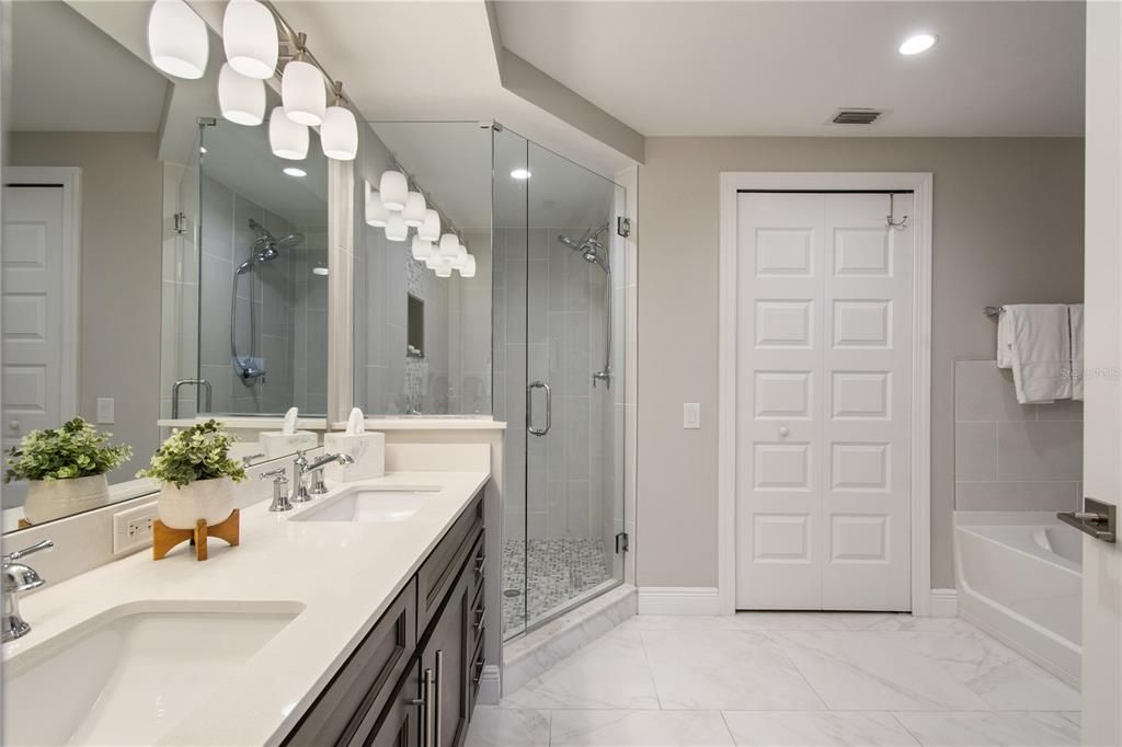 For Sale: $475,000 (3 beds, 3 baths, 1568 Square Feet)