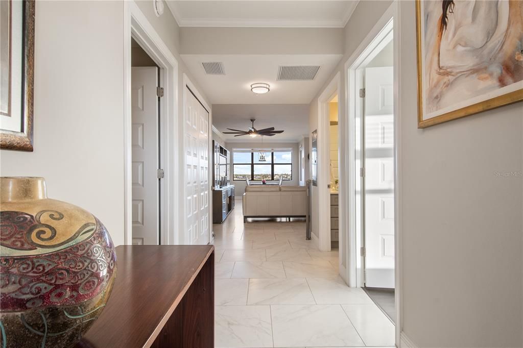 For Sale: $475,000 (3 beds, 3 baths, 1568 Square Feet)