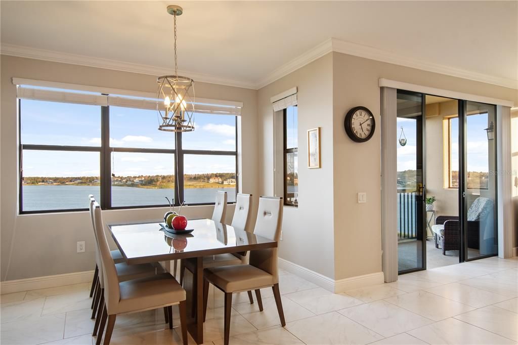 For Sale: $475,000 (3 beds, 3 baths, 1568 Square Feet)