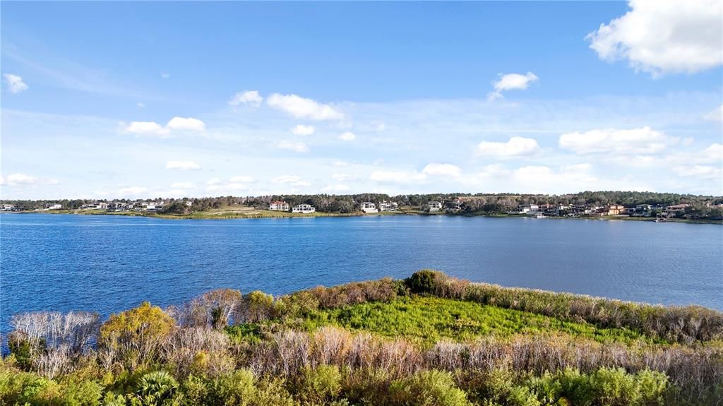 For Sale: $475,000 (3 beds, 3 baths, 1568 Square Feet)