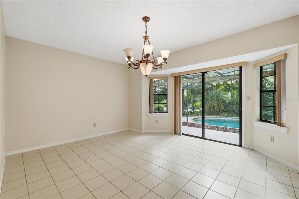 For Sale: $549,900 (4 beds, 2 baths, 2403 Square Feet)