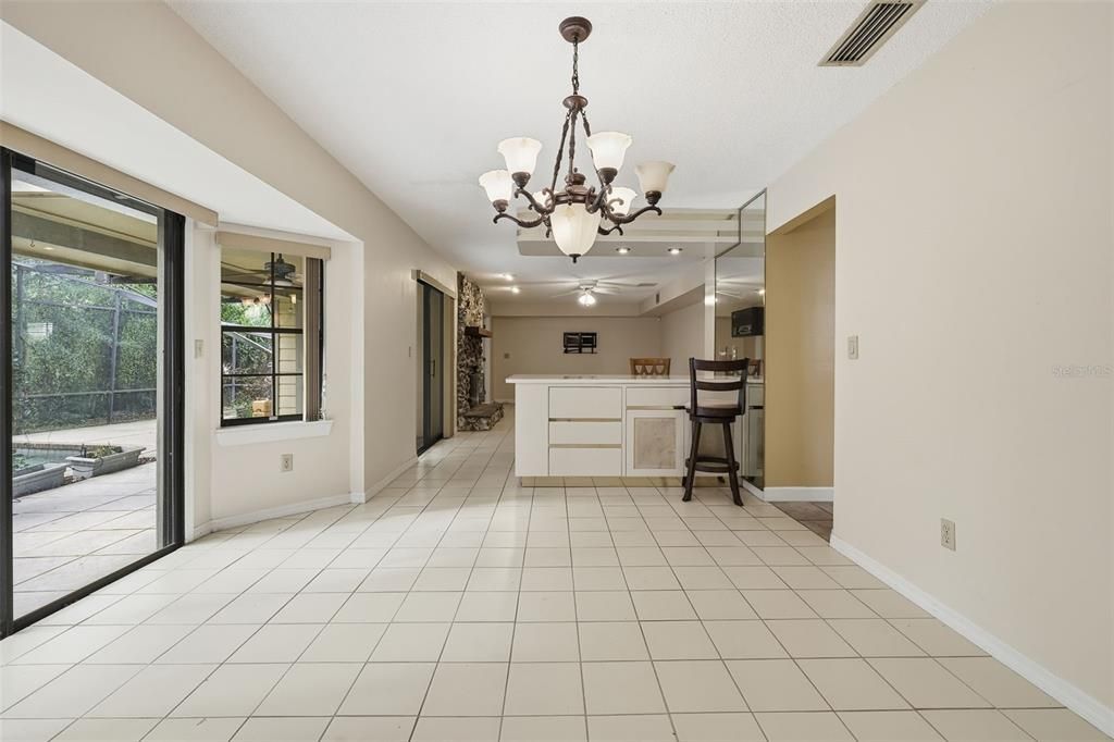 For Sale: $549,900 (4 beds, 2 baths, 2403 Square Feet)