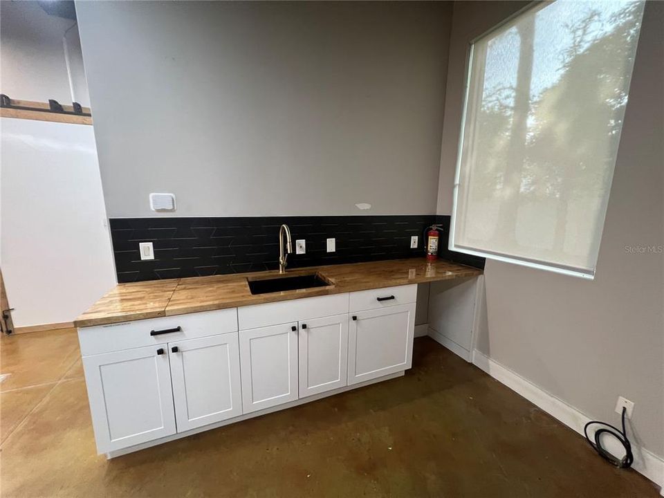 На продажу: $23,976 (0 спален, 0 ванн, 6987 Квадратных фут)