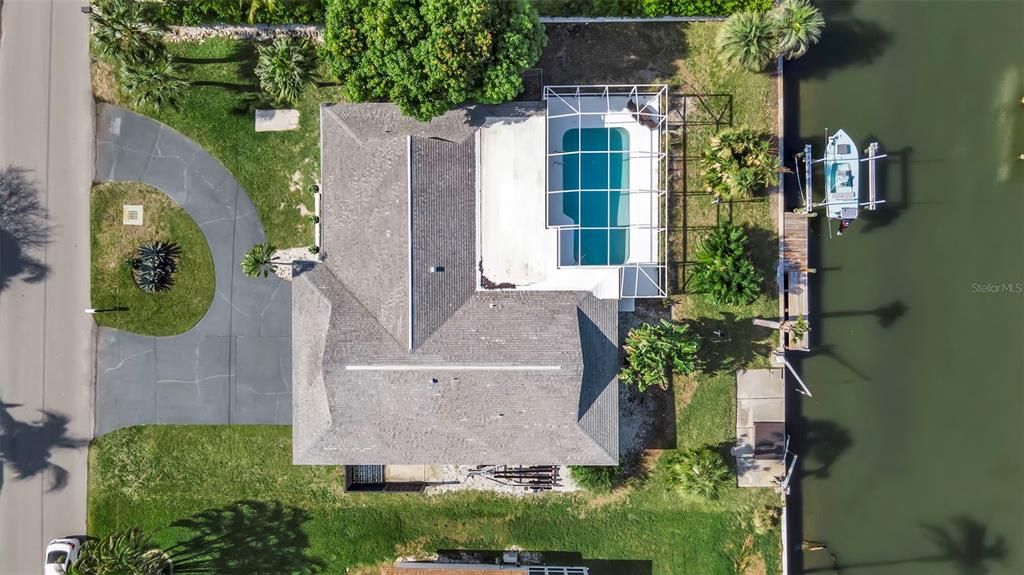 En Venta: $1,675,000 (0.28 acres)