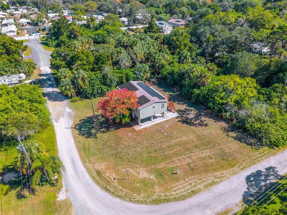 Active With Contract: $169,999 (3 beds, 2 baths, 1092 Square Feet)