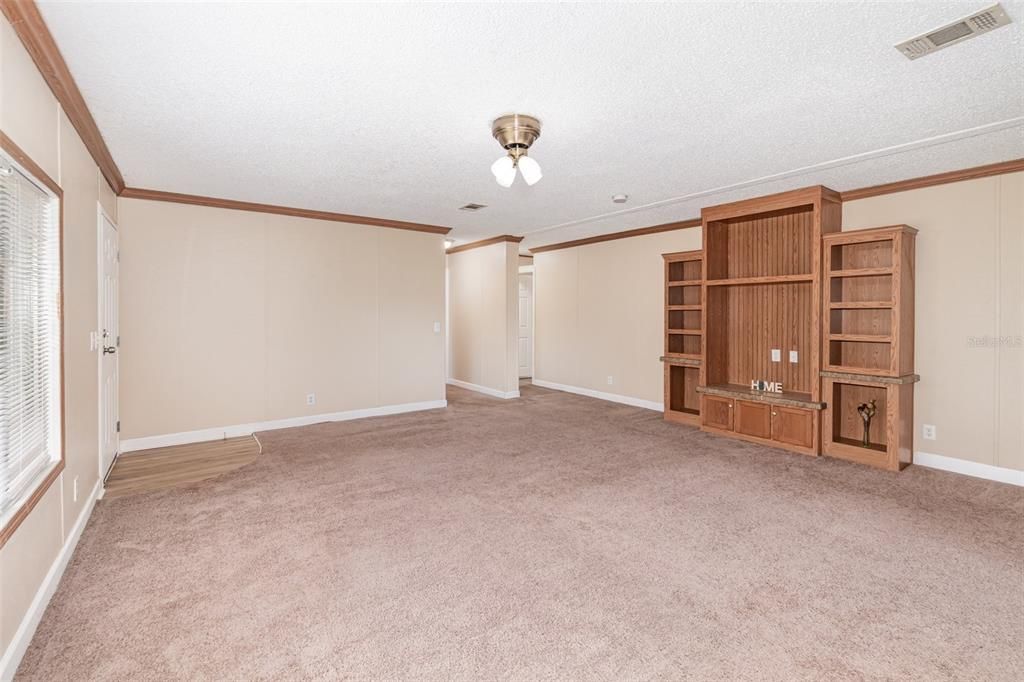 На продажу: $260,000 (3 спален, 2 ванн, 1560 Квадратных фут)