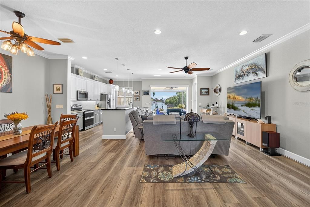 На продажу: $495,000 (3 спален, 2 ванн, 1806 Квадратных фут)