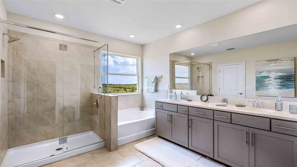 Active With Contract: $580,000 (4 beds, 3 baths, 2756 Square Feet)