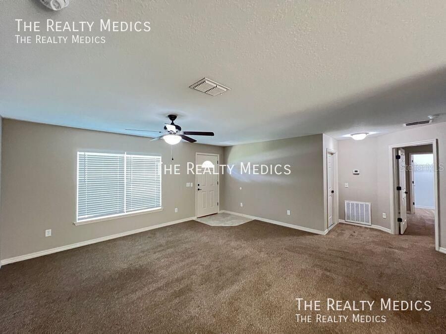 出租: $1,500 (3 贝兹, 2 浴室, 1332 平方英尺)