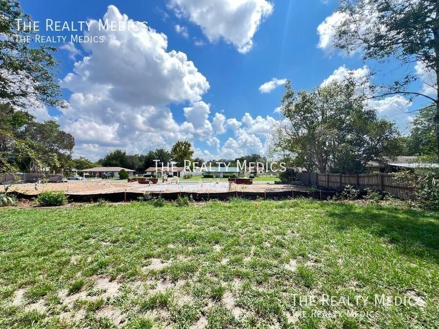 出租: $1,500 (3 贝兹, 2 浴室, 1332 平方英尺)