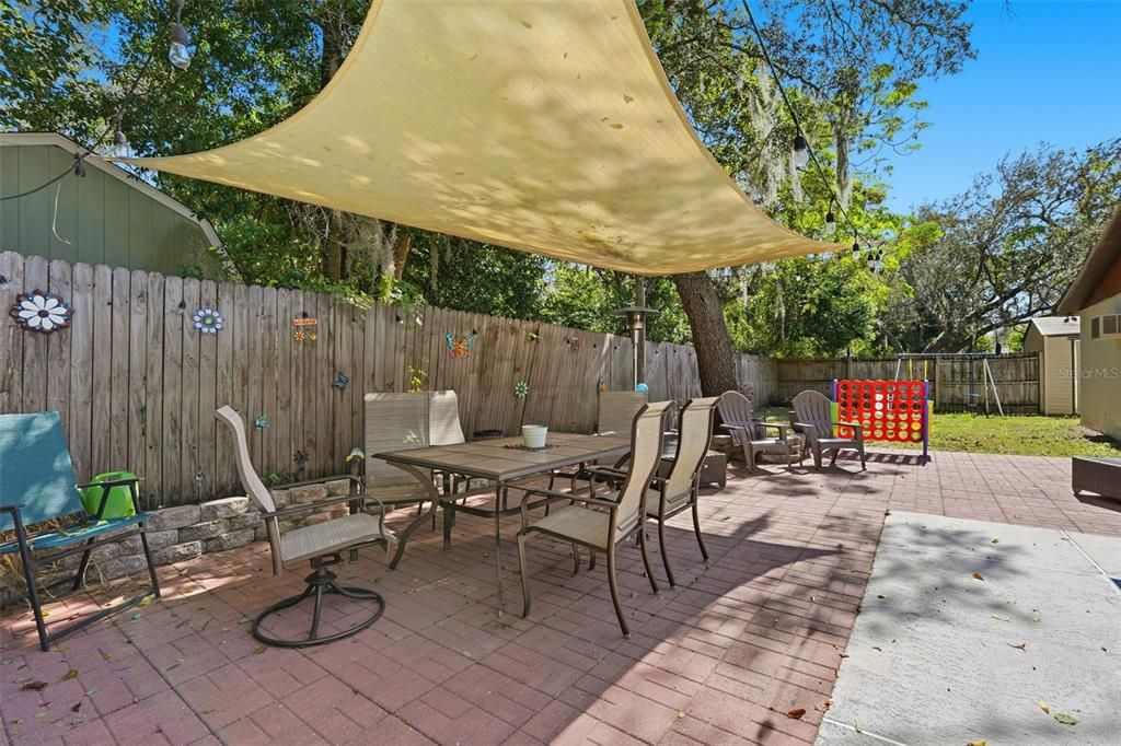 Active With Contract: $340,000 (5 beds, 2 baths, 1865 Square Feet)