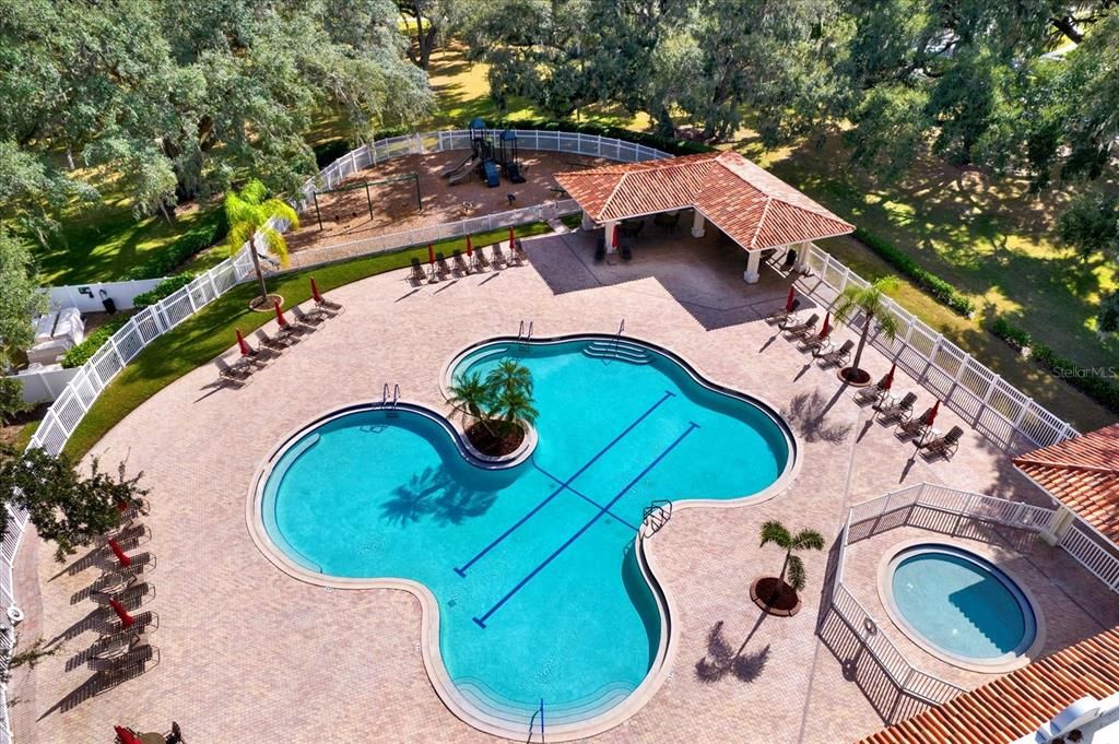 For Sale: $235,000 (3 beds, 2 baths, 1400 Square Feet)