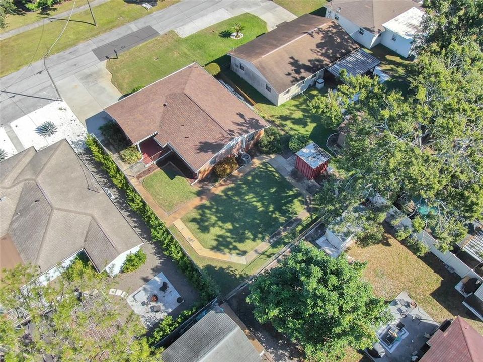 Active With Contract: $2,395 (3 beds, 1 baths, 1230 Square Feet)