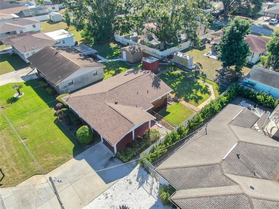 Active With Contract: $2,395 (3 beds, 1 baths, 1230 Square Feet)