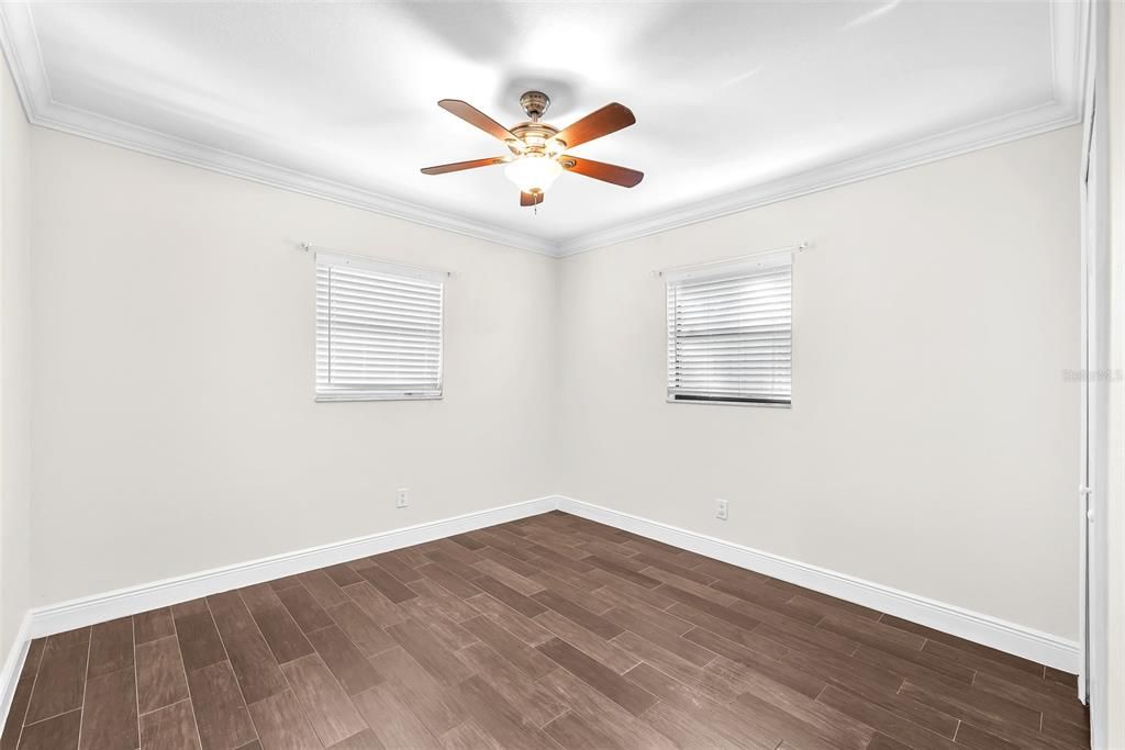 Active With Contract: $2,395 (3 beds, 1 baths, 1230 Square Feet)