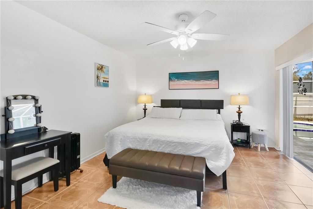 Active With Contract: $2,400 (3 beds, 2 baths, 1502 Square Feet)