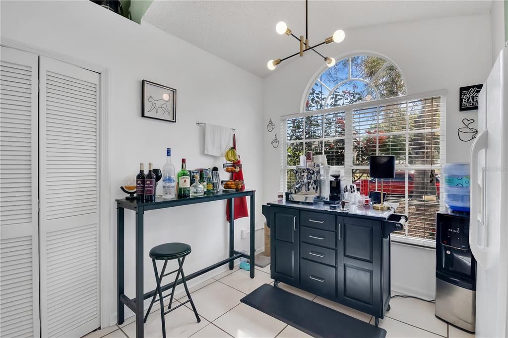 Active With Contract: $2,400 (3 beds, 2 baths, 1502 Square Feet)