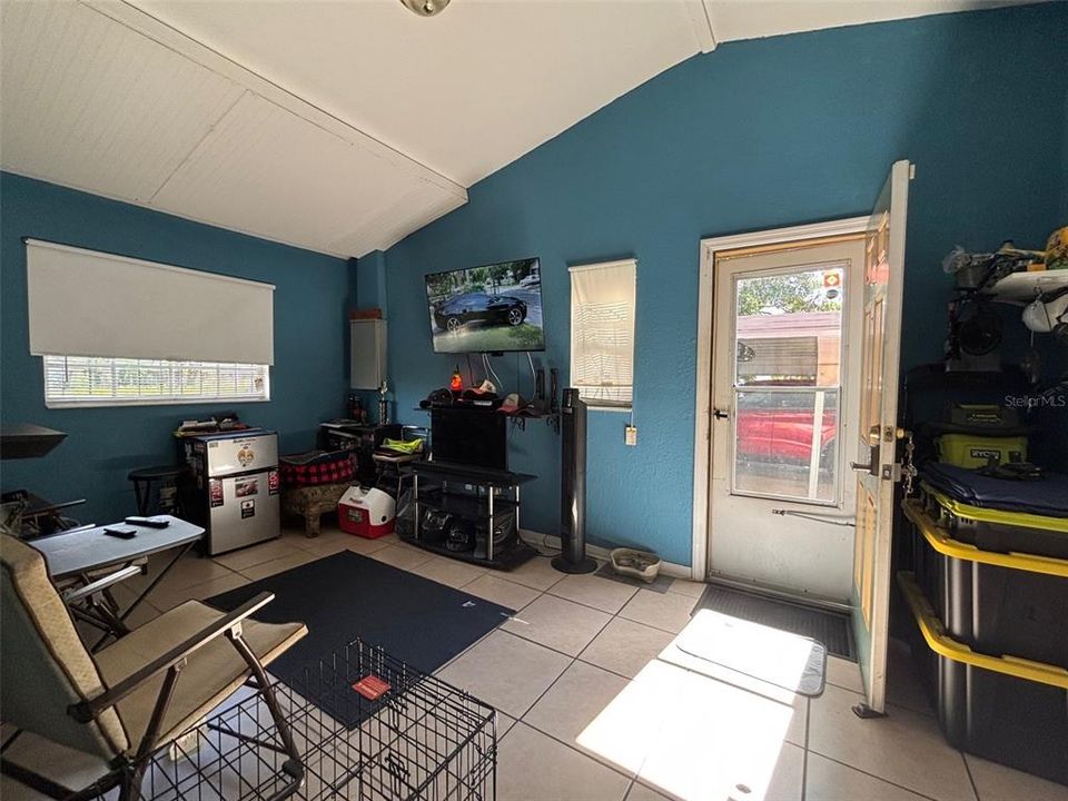 合同活跃: $240,000 (3 贝兹, 2 浴室, 1540 平方英尺)