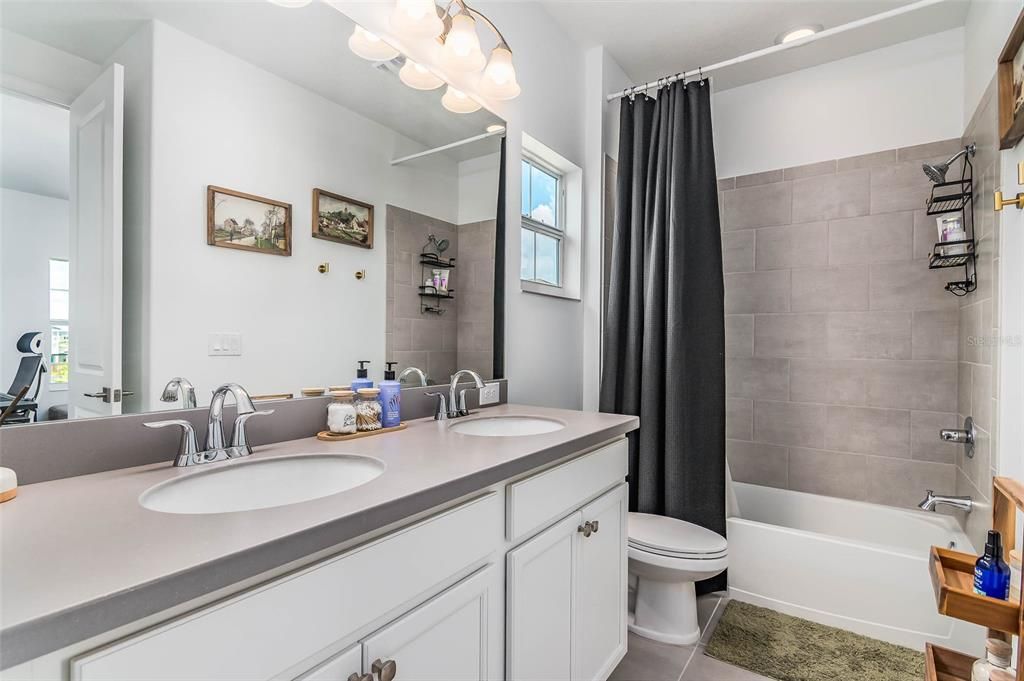 For Sale: $515,000 (3 beds, 2 baths, 1845 Square Feet)