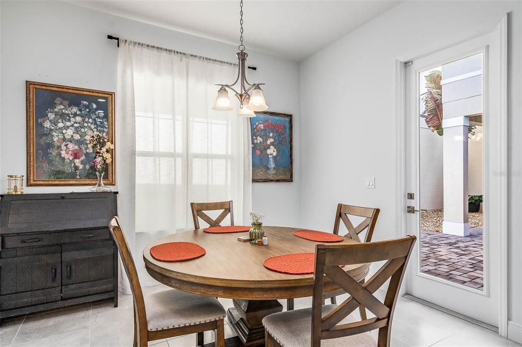 For Sale: $515,000 (3 beds, 2 baths, 1845 Square Feet)