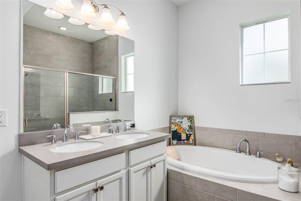 For Sale: $515,000 (3 beds, 2 baths, 1845 Square Feet)