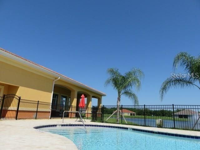 For Rent: $3,100 (3 beds, 3 baths, 2461 Square Feet)